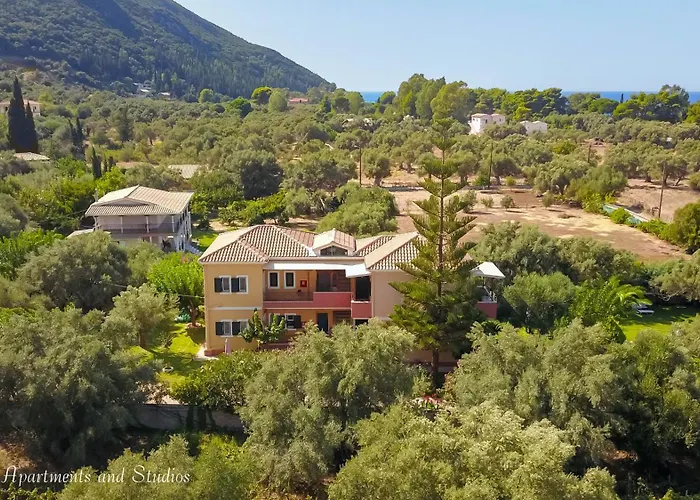 Elizabeth Apartment *