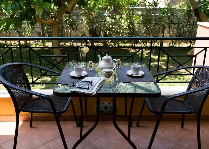 Elizabeth Apartment Frinion